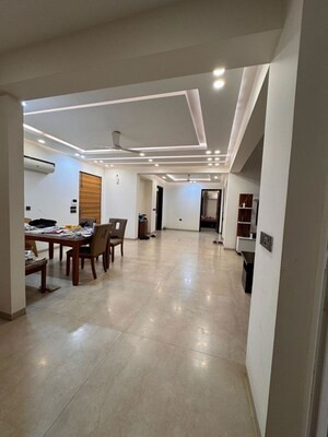 Hall in 4 BHK Builder Floor at Emaar Emerald Floors, Sector 65 – for Rent