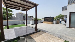 Parking in 2 BHK Builder Floor at Anand Niketan – for Sale