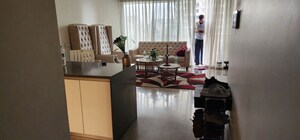 1 BHK Apartment For Rent in Amanora Gateway Towers, Hadapsar