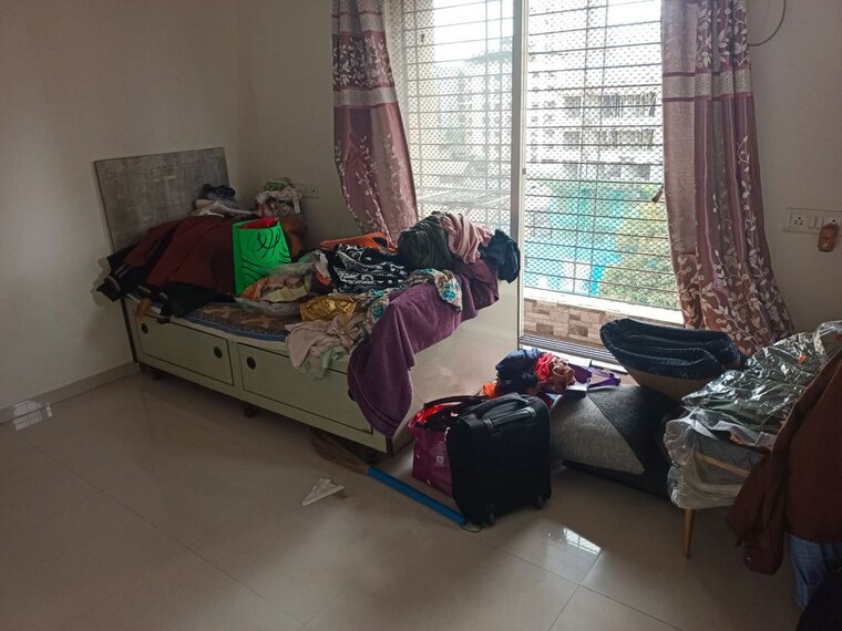 Living Room, cosmos-orchid 1 Bedroom 425 Sq.Ft. Apartment In Ghodbunder Road Thane 10395796