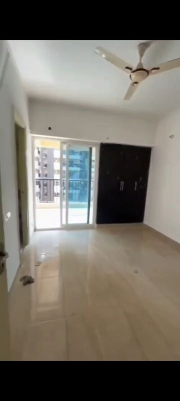 Room, gaur-city-2-14th-avenue 3 Bedroom 1175 Sq.Ft. Apartment In Sector 16c Greater Noida Greater Noida 10395825