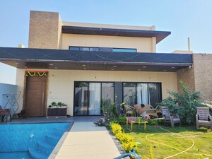 4 BHK Villa For Sale in Dlf Garden City
