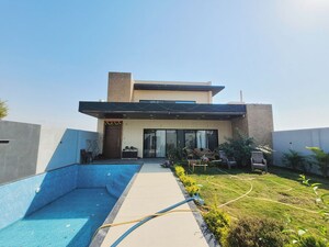 4 BHK Villa – Exterior View View at Dlf Garden City - for Sale