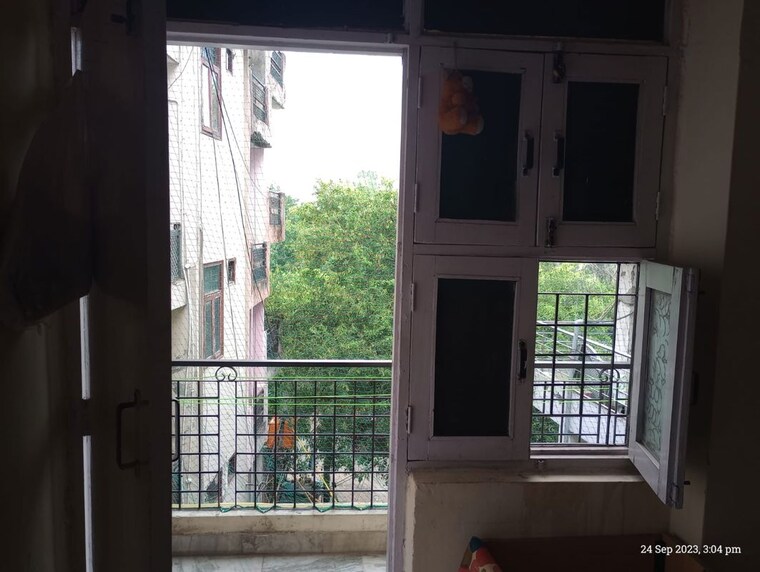 Room, mayur vihar 1.5 Bedroom 650 Sq.Ft. Apartment In Mayur Vihar Delhi 10395877
