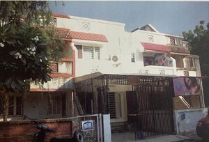  Shop For Rent in Bodakdev