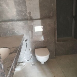 Bathroom in 4 BHK Apartment at Sheth 72 West, Andheri West – for Sale