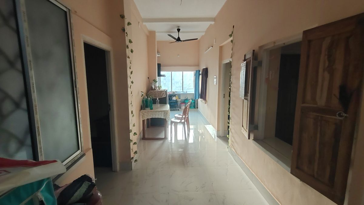 6+ BHK + Pooja Room,Servant Room,Study Room Independent House For Sale in Behala