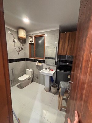 Team Area in 1 BHK Builder Floor at Chattarpur – for Rent