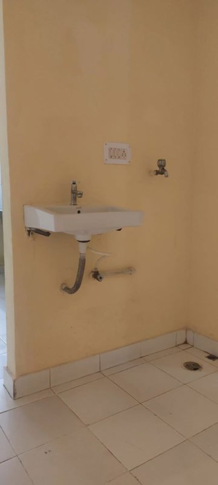 Bathroom, fam-chs 2 Bedroom 917 Sq.Ft. Apartment In Kopar Khairane Navi Mumbai 10384791