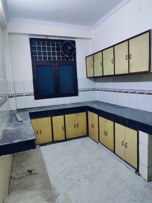 Kitchen in 2 BHK Builder Floor at Sector 52 – for Rent
