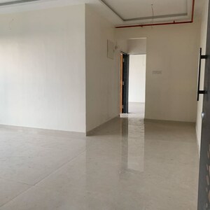 Room in 2 BHK Apartment at Borivali West – for Rent