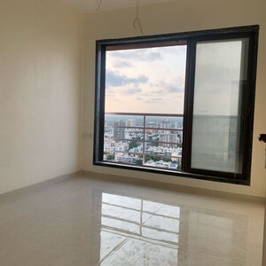 Room in 2 BHK Apartment at Borivali West – for Rent