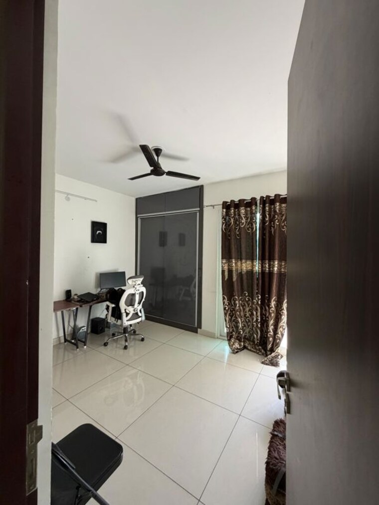 Bathroom, hermitage-centralis 3 Bedroom 1440 Sq.Ft. Apartment In Vip Road Zirakpur 10395989