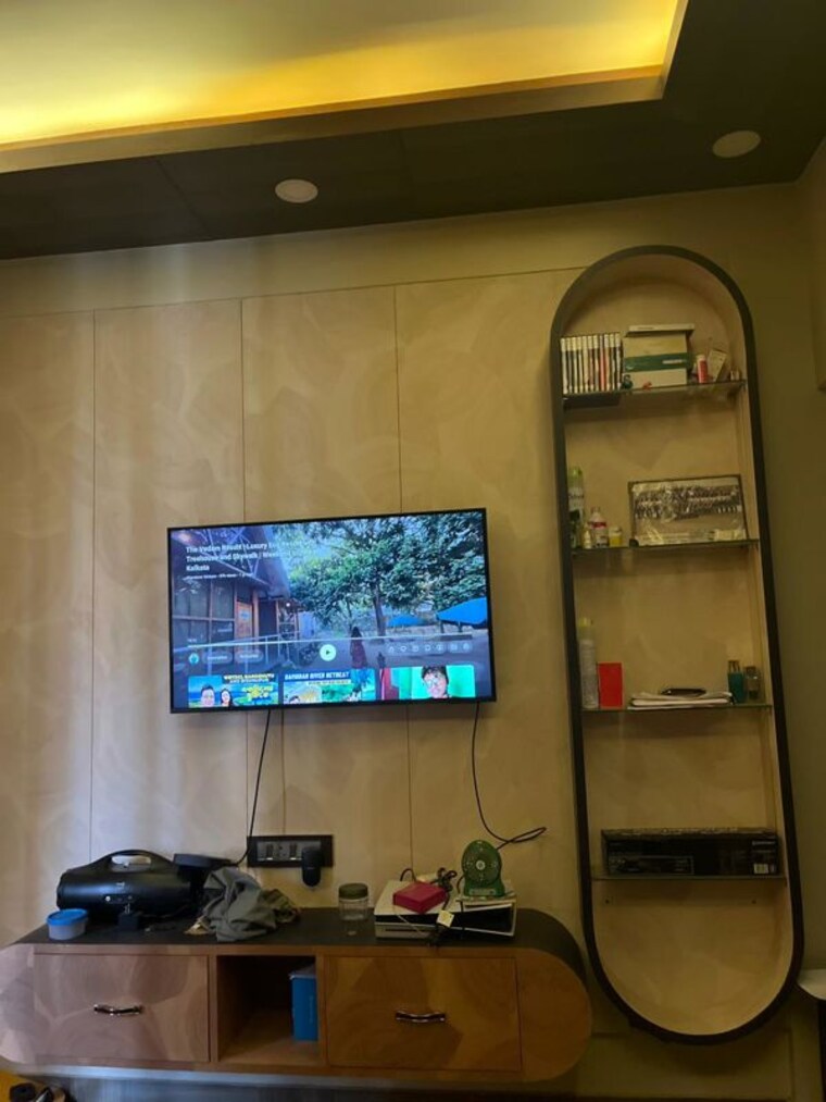 undefined, dhakuria 4 Bedroom 1925 Sq.Ft. Builder Floor In Dhakuria Kolkata 10395998
