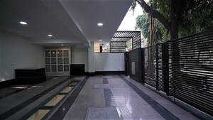  Showroom – Exterior View View at Andheri West - for Rent