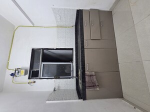 2 BHK Apartment For Rent in Gulmohar CHS Goregaon, Goregaon West