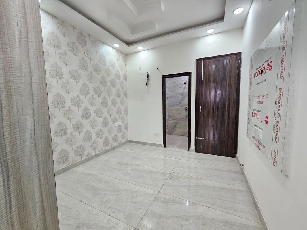 2 BHK + Pooja Room Apartment For Sale in Subhash Nagar