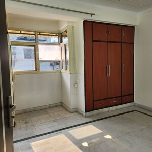 Room in 4 BHK Apartment at Garur Golf Island, Sector 19b Dwarka – for Rent