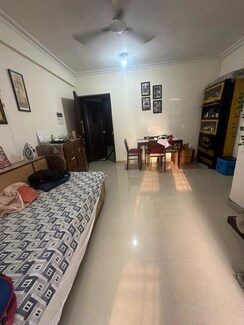 1 BHK + Pooja Room,Servant Room,Study Room,Extra Room,Basement,Store Room Apartment For Rent in Ekta Meadows
