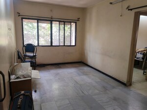 Living Room in 3 BHK Apartment at North Hadapsar – for Rent