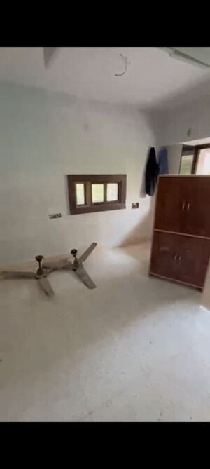 Furnished Amenities in 2 BHK Apartment at Amrut Nagar CHS, Ghatkopar West – for Rent