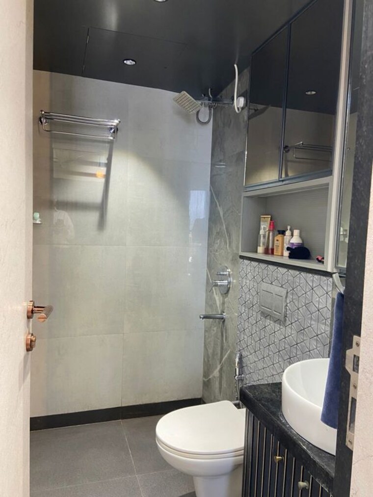 Bathroom, amar-vinay-heritage 1 Bedroom 650 Sq.Ft. Apartment In Mira Road Thane 10396090