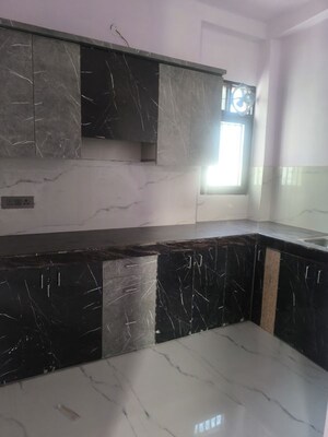 Kitchen in 1 BHK Builder Floor at Sector 7 Dwarka – for Rent