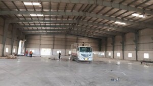 Parking in  Warehouse at Manjusar Gidc – for Rent