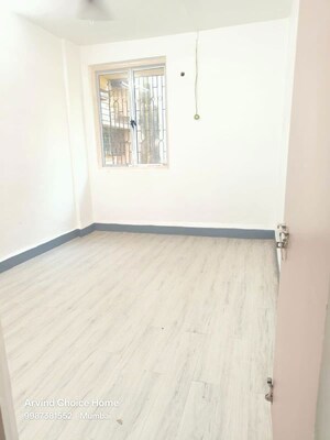 Room in 2 BHK Apartment at Taximens Colony – for Rent