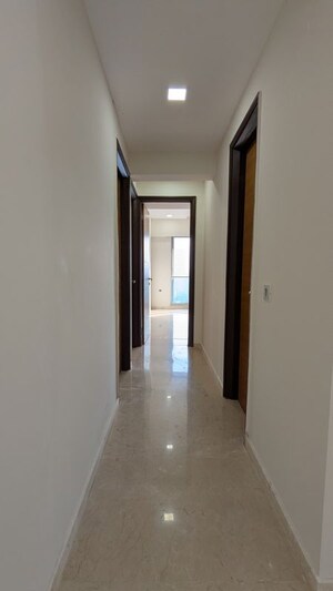 Building Lobby in 3 BHK Apartment at Bhoomi Celestia, Malad West – for Rent