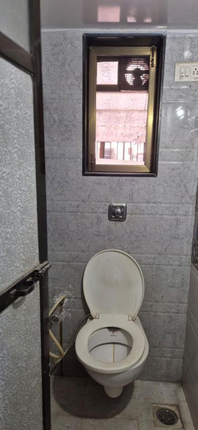 Bathroom, sethia-link-view 2 Bedroom 721 Sq.Ft. Apartment In Goregaon West Mumbai 10396179