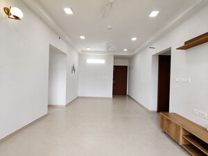 Room in  Apartment at Bhartiya Nikoo Homes Phase 2, Thanisandra Main Road – for Rent