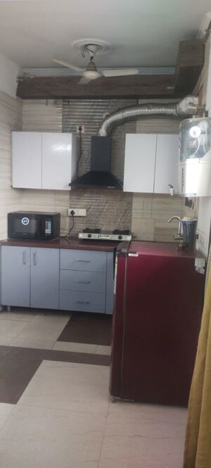 Kitchen in 1 BHK Builder Floor at Sector 39 – for Rent