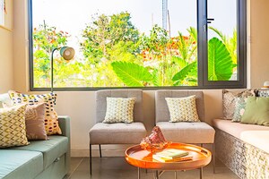 Furnished Amenities in 2 BHK Villa at Lakdi Ka Pul – for Sale