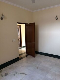 1 BHK Builder Floor For Rent in Sushant Lok I