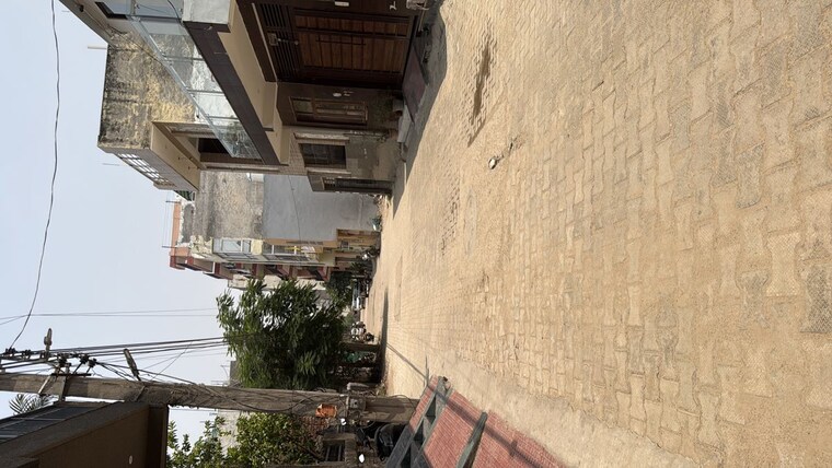 Exterior View, palam vihar 2.5 Bedroom 1500 Sq.Yd. Independent House In Palam Vihar Gurgaon 10396284