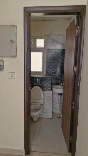 Bathroom in 2.5 BHK Apartment at Skytech Matrott, Sector 76 – for Rent