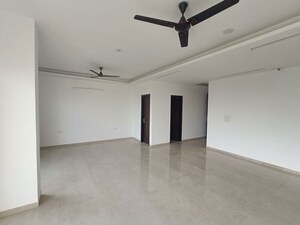 3 BHK Apartment For Rent in Skytech Matrott, Sector 76