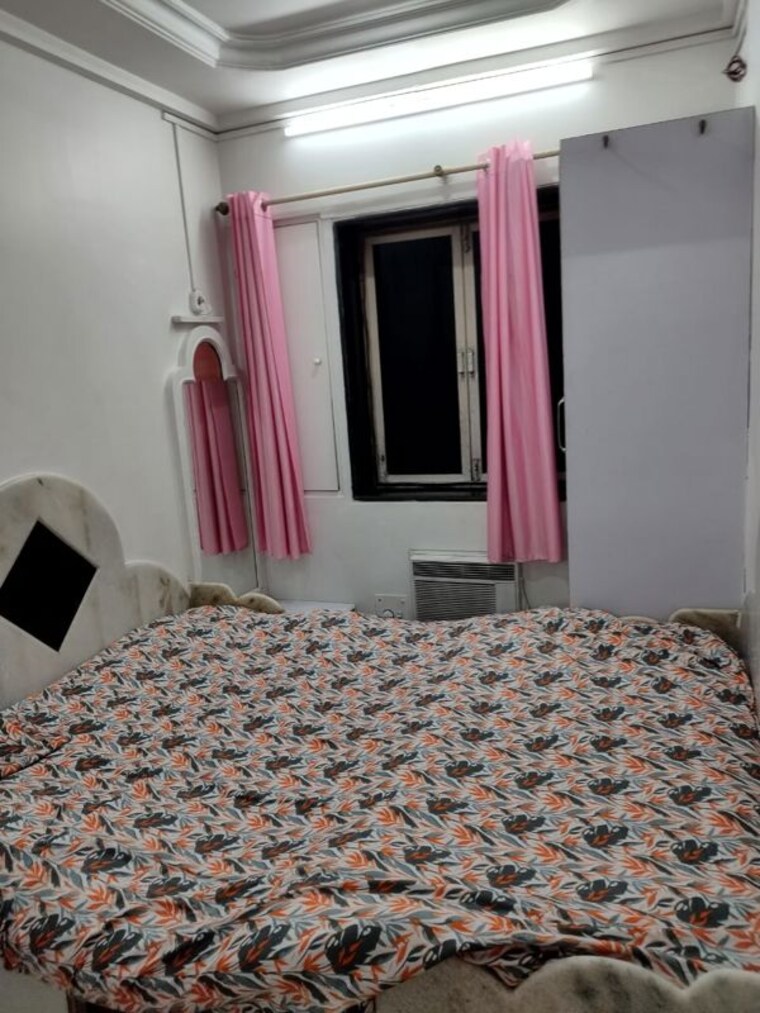 Bedroom, vile parle west 1.5 Bedroom 550 Sq.Ft. Apartment In Vile Parle West Mumbai 10396358