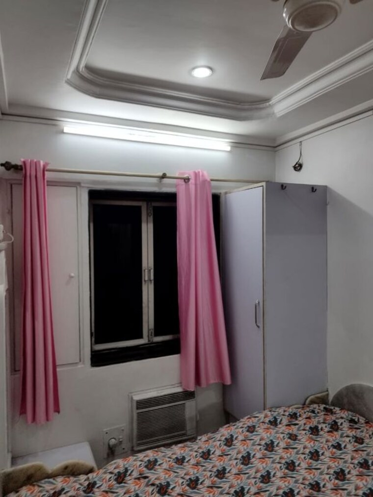 undefined, vile parle west 1.5 Bedroom 550 Sq.Ft. Apartment In Vile Parle West Mumbai 10396358