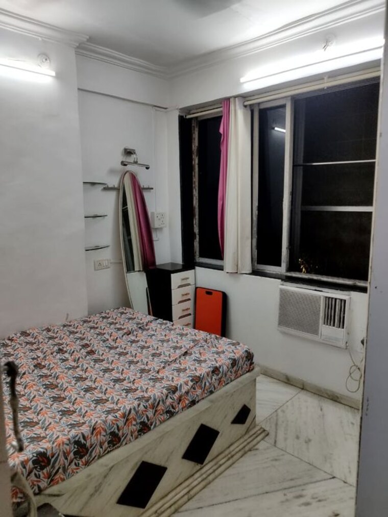 Bedroom, vile parle west 1.5 Bedroom 550 Sq.Ft. Apartment In Vile Parle West Mumbai 10396358