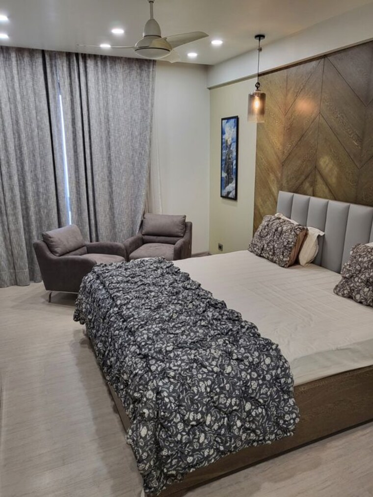 Bedroom, arun-vihar-sector-37 3 Bedroom 1800 Sq.Ft. Apartment In Sector 37 Noida 10396369