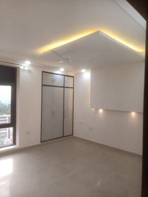 Room in 2 BHK Builder Floor at Vasant Kunj Enclave – for Sale