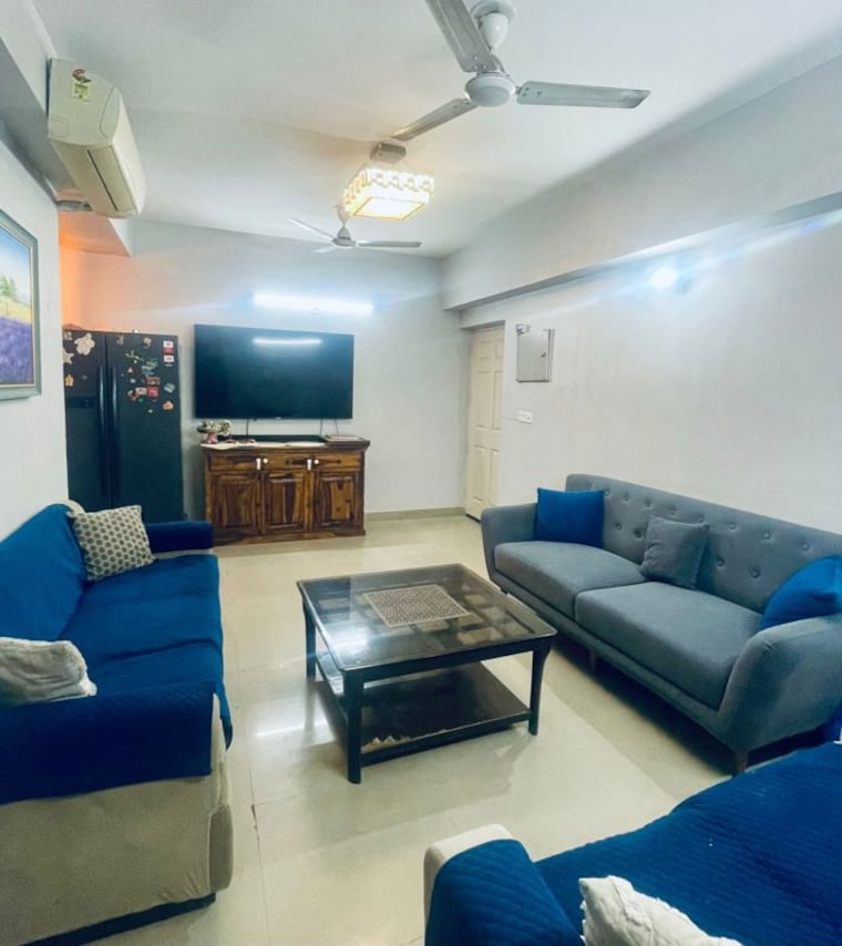 Living Room, rwa-apartments-sector-41 2 Bedroom 1100 Sq.Ft. Builder Floor In Sector 41 Noida 10396409