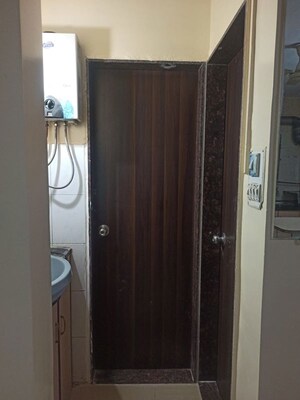 Bathroom in 3 BHK Apartment at bharat vihar Erandwane, Erandwane – for Rent