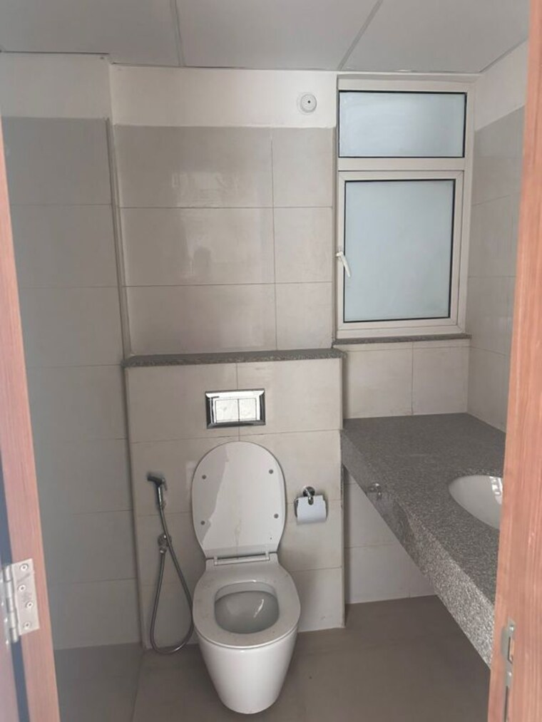 Bathroom, godrej-woods-evergreen 2 Bedroom 1259 Sq.Ft. Apartment In Sector 43 Noida 10396412