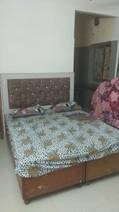 3 BHK Builder Floor For Rent in Sector 10A