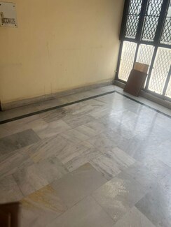 2 BHK Builder Floor For Rent in Vikas Puri