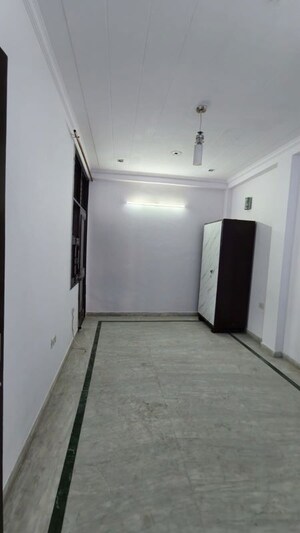3 BHK Builder Floor For Rent in Vikas Puri