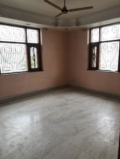 3 BHK + Extra Room,Store Room Builder Floor For Rent in Sector 41